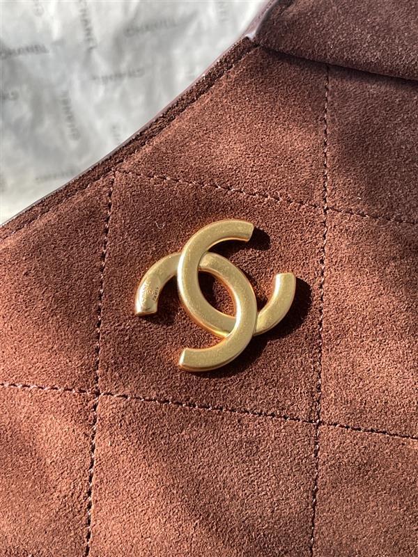 2026127214755771 700